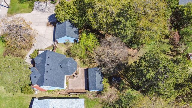 848 Larpenteur Avenue W, Saint Paul, MN 55113