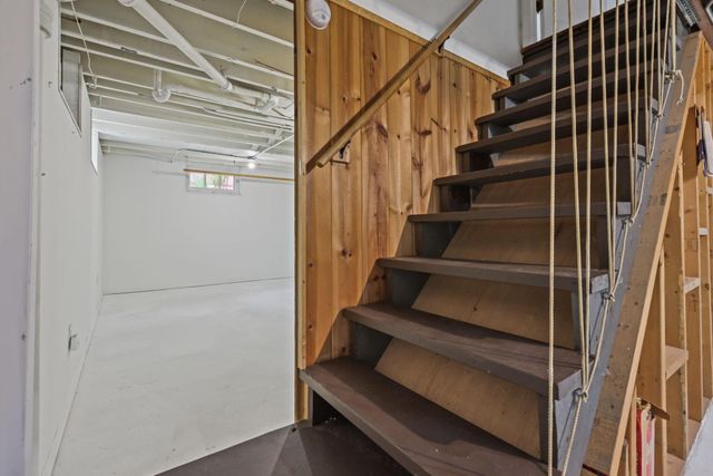 848 Larpenteur Avenue W, Saint Paul, MN 55113