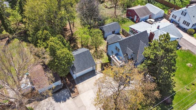 848 Larpenteur Avenue W, Saint Paul, MN 55113