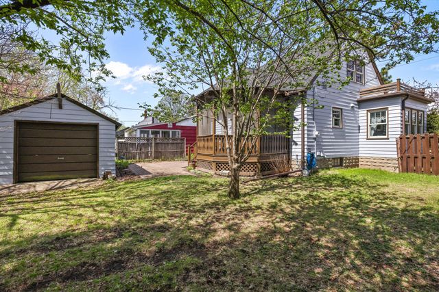 848 Larpenteur Avenue W, Saint Paul, MN 55113