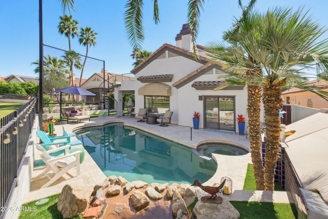 4746 N GREENVIEW Circle W, Litchfield Park, AZ 85340