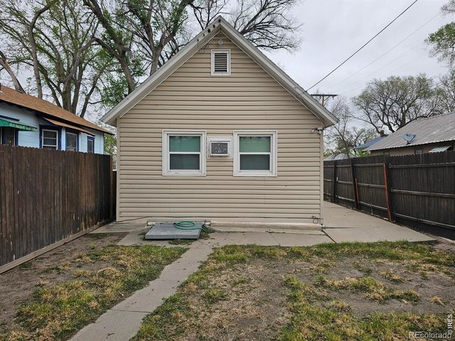 313 Lincoln Street, Sterling, CO 80751