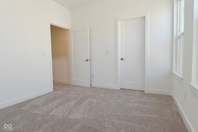 2452 Peoples Drive, Indianapolis, IN 46205