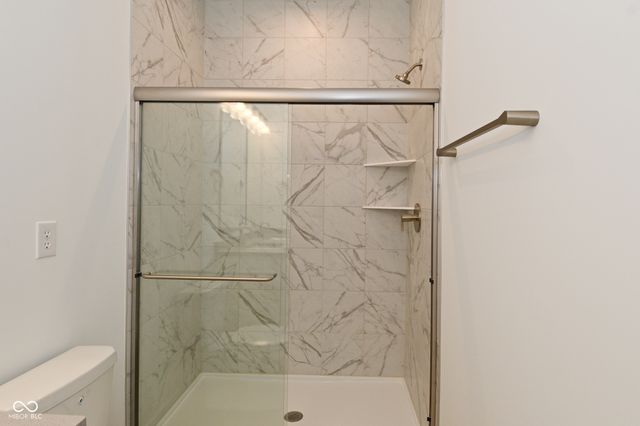 2452 Peoples Drive, Indianapolis, IN 46205