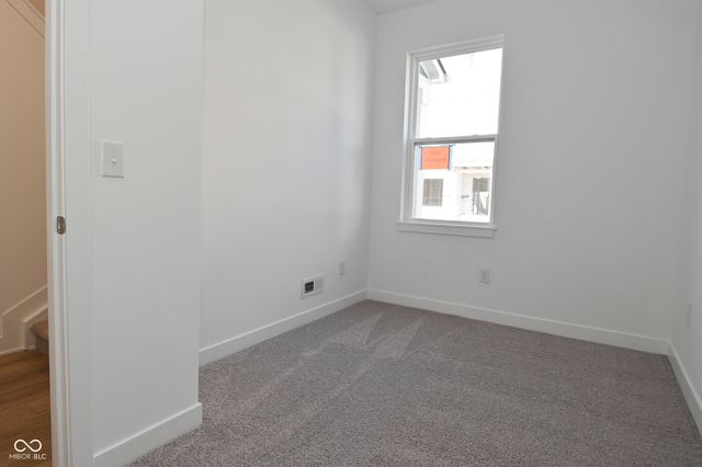 2452 Peoples Drive, Indianapolis, IN 46205