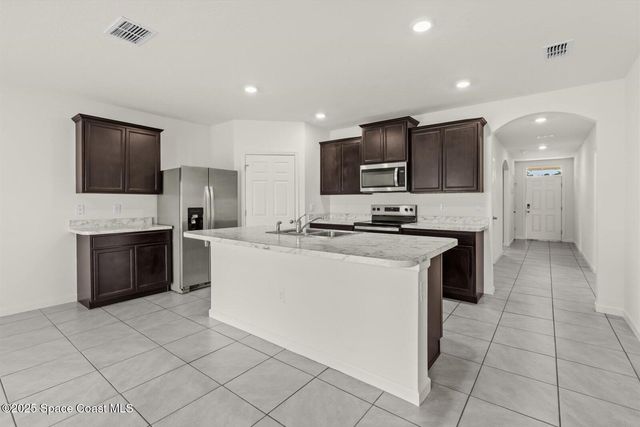 2158 Jupiter Boulevard SW, Palm Bay, FL 32908