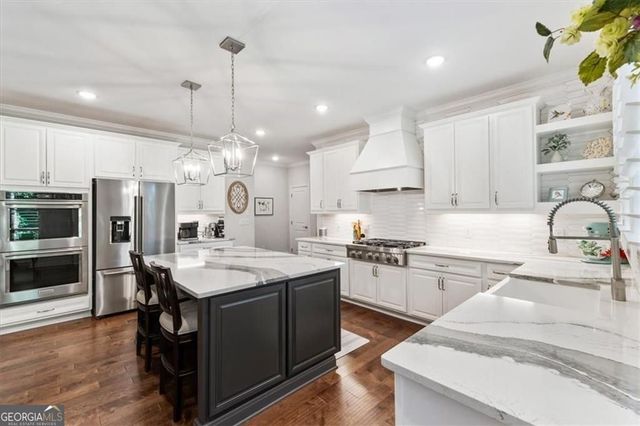 235 Grandmar Chase, Canton, GA 30115