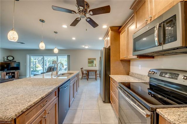 4425 SE 13th AVE, Cape Coral, FL 33904