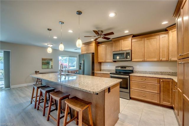 4425 SE 13th AVE, Cape Coral, FL 33904