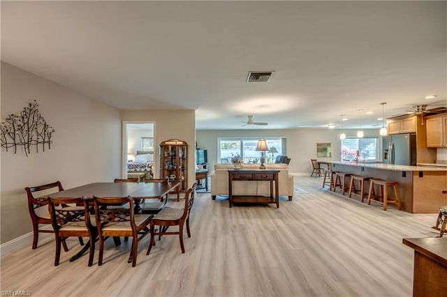 4425 SE 13th AVE, Cape Coral, FL 33904