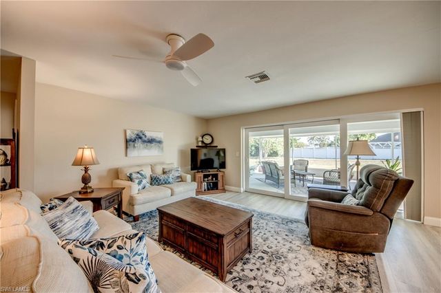 4425 SE 13th AVE, Cape Coral, FL 33904