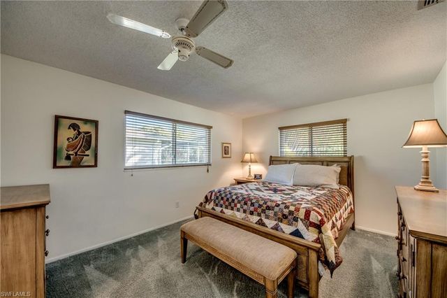 4425 SE 13th AVE, Cape Coral, FL 33904