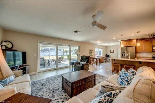 4425 SE 13th AVE, Cape Coral, FL 33904