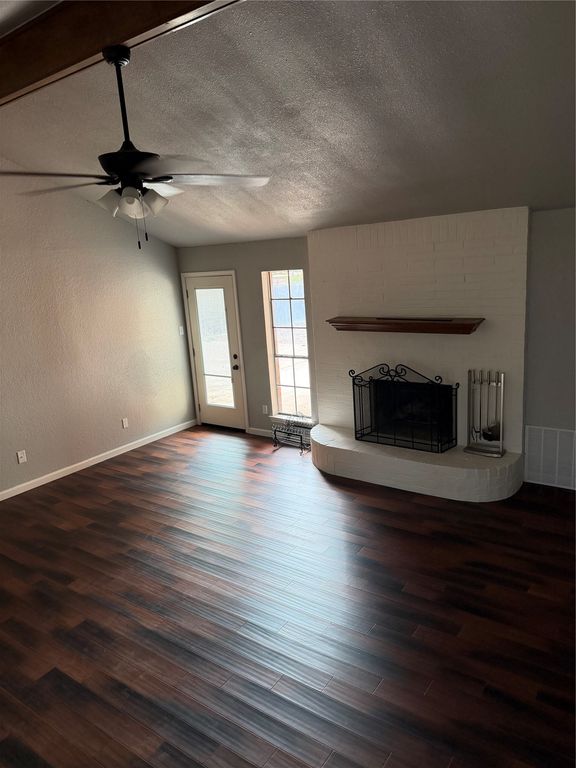 209 porter Court, Crowley, TX 76036 — photo 4
