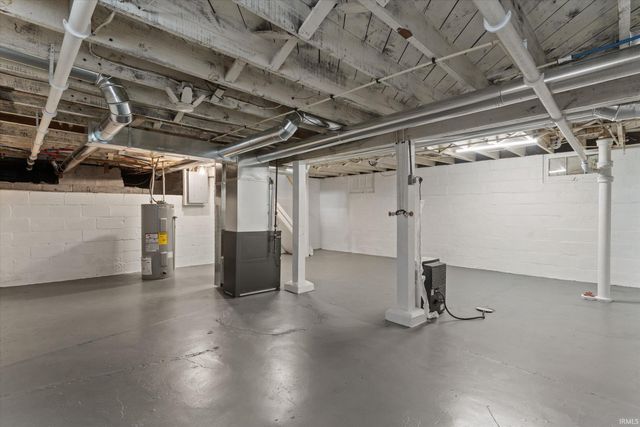 1515 Lebanon Street, South Bend, IN 46613