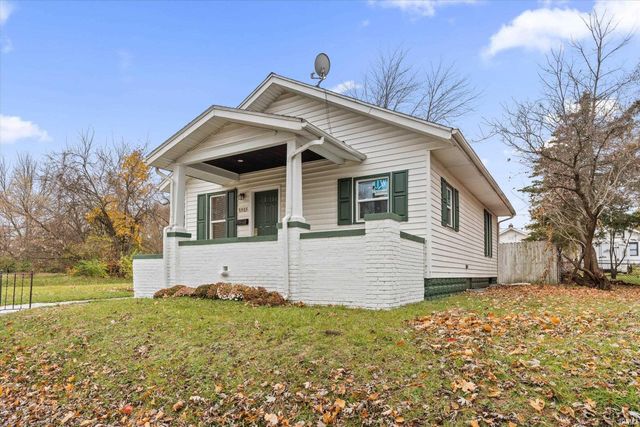 1515 Lebanon Street, South Bend, IN 46613