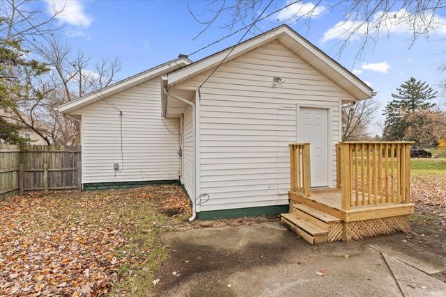 1515 Lebanon Street, South Bend, IN 46613