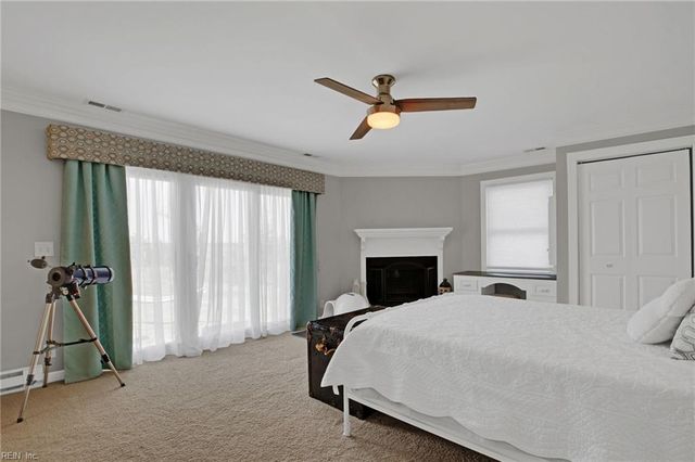 9093 Stump Point RD, Hayes, VA 23072