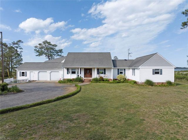 9093 Stump Point RD, Hayes, VA 23072