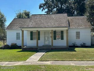 307 Third Street, Abbeville, LA 70510