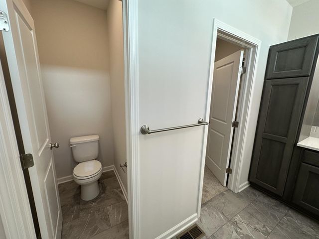 2814 N Rutland Ln, Augusta, KS 67010