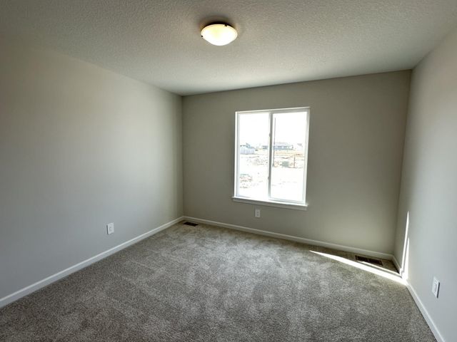 2814 N Rutland Ln, Augusta, KS 67010