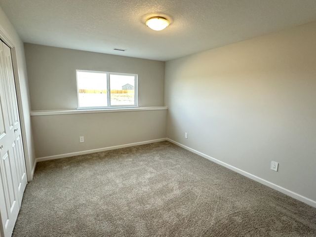 2814 N Rutland Ln, Augusta, KS 67010