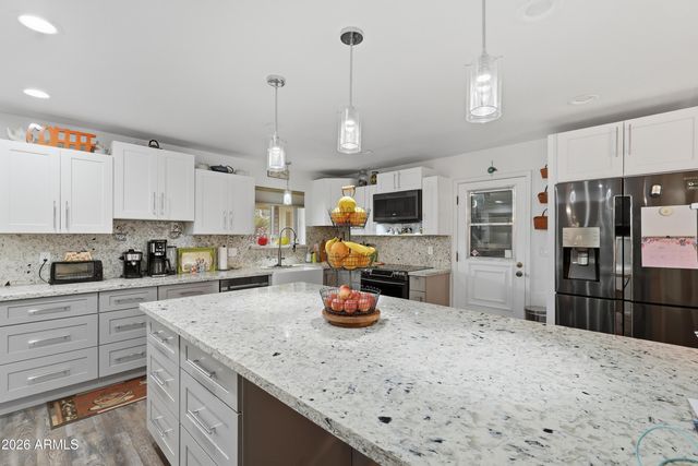 5832 E BILLINGS Street, Mesa, AZ 85205