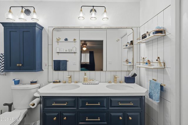 5832 E BILLINGS Street, Mesa, AZ 85205