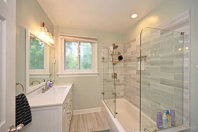 4522 Perth Lane, Cincinnati, OH 45229