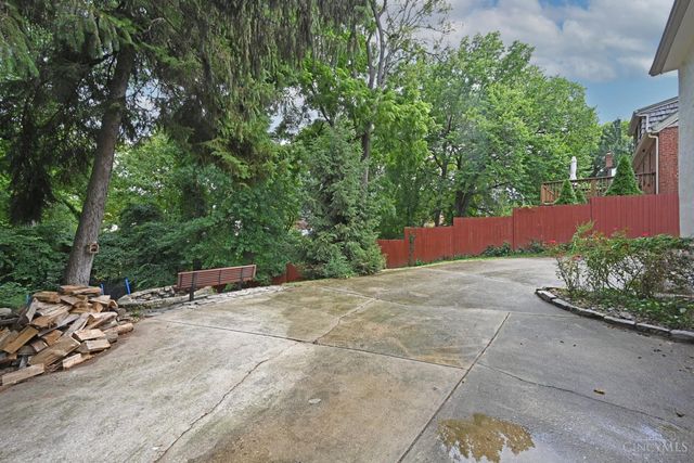 4522 Perth Lane, Cincinnati, OH 45229