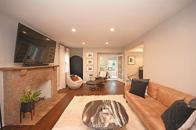 4522 Perth Lane, Cincinnati, OH 45229