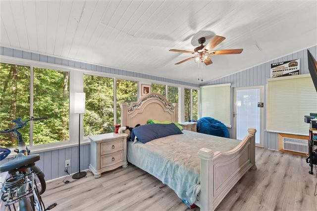 3824 Shawnee Run SW, Lilburn, GA 30047