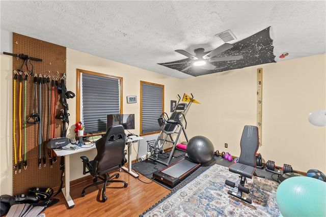 3824 Shawnee Run SW, Lilburn, GA 30047
