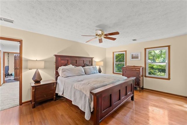 3824 Shawnee Run SW, Lilburn, GA 30047
