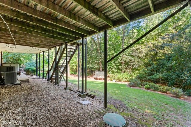 3824 Shawnee Run SW, Lilburn, GA 30047
