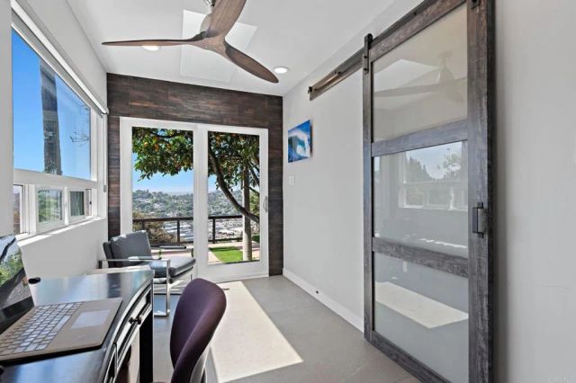 2440 Dunstan Street, Oceanside, CA 92054