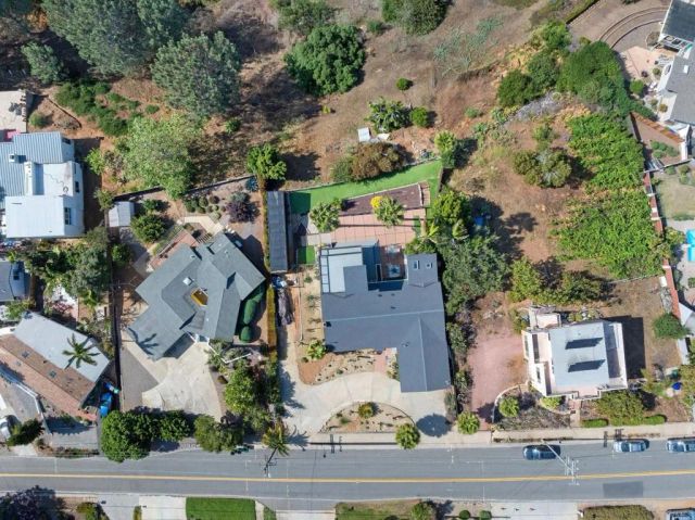 2440 Dunstan Street, Oceanside, CA 92054