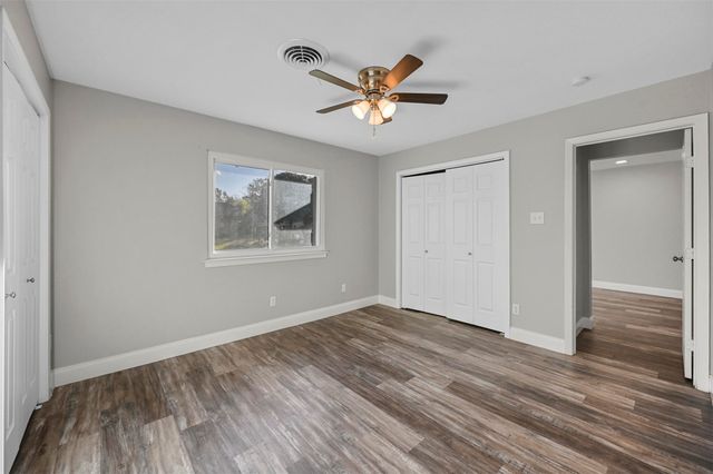 5421 Greenwood Way, North Richland Hills, TX 76180