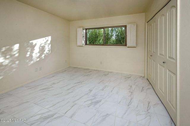 3040 N Conestoga Avenue, Tucson, AZ 85749