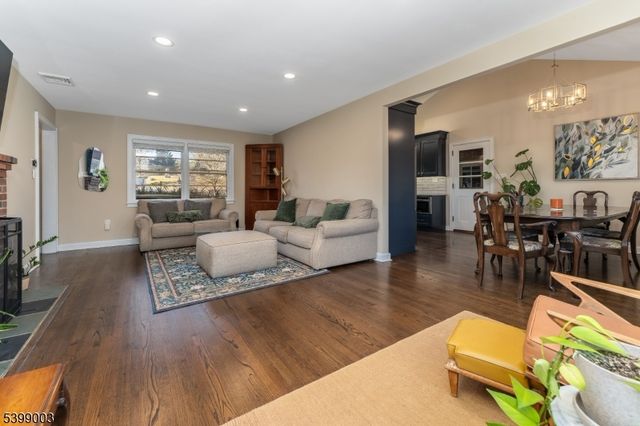 630 Old Boonton Rd, Boonton Town, NJ 07005