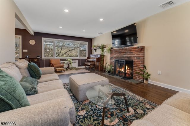 630 Old Boonton Rd, Boonton Town, NJ 07005