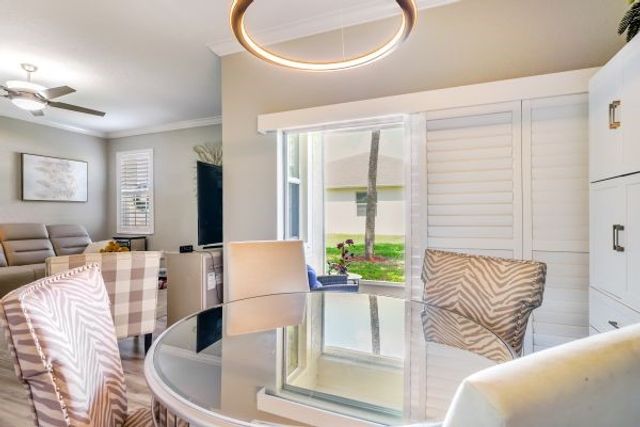 1838 Oak Grove Court, Vero Beach, FL 32966