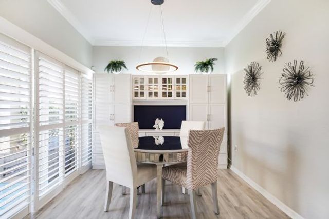 1838 Oak Grove Court, Vero Beach, FL 32966