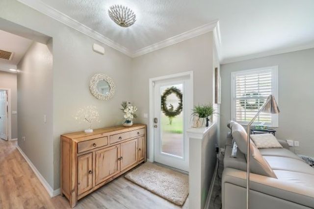 1838 Oak Grove Court, Vero Beach, FL 32966