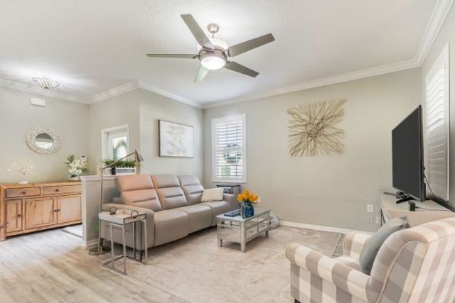 1838 Oak Grove Court, Vero Beach, FL 32966