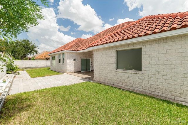2501 W Rhin Drive, Edinburg, TX 78539