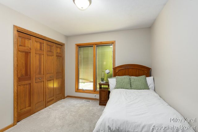 3400 Stephanie Drive, Hudsonville, MI 49426