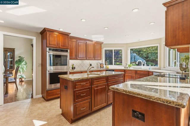 5017 Athens Dr, San Ramon, CA 94582