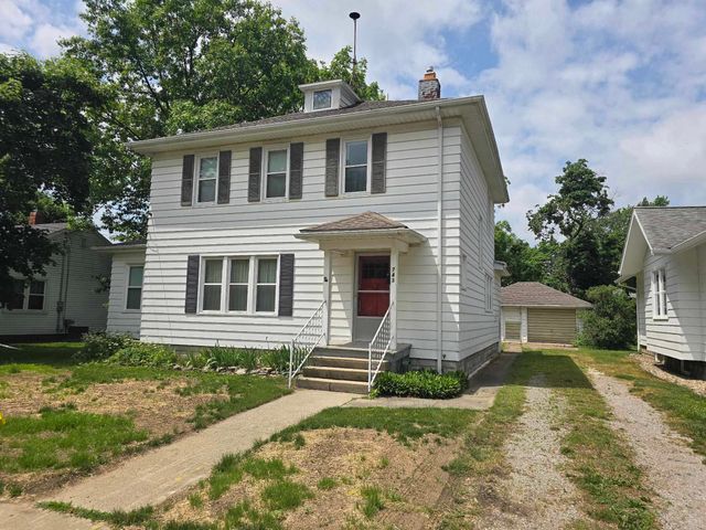 743 N Saginaw Street, Owosso, MI 48867